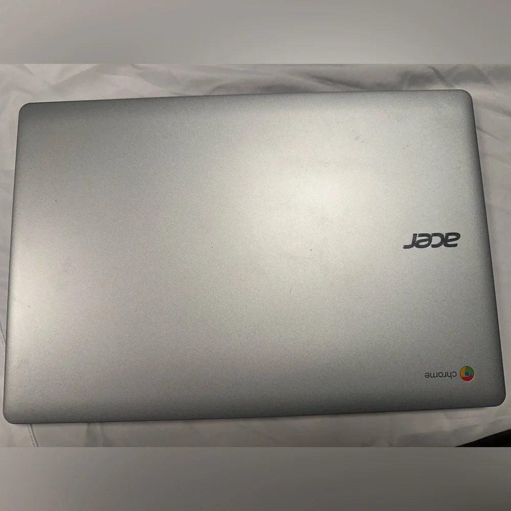 ACER Chrome Book 64G 4G RAM 15.6 inch screen